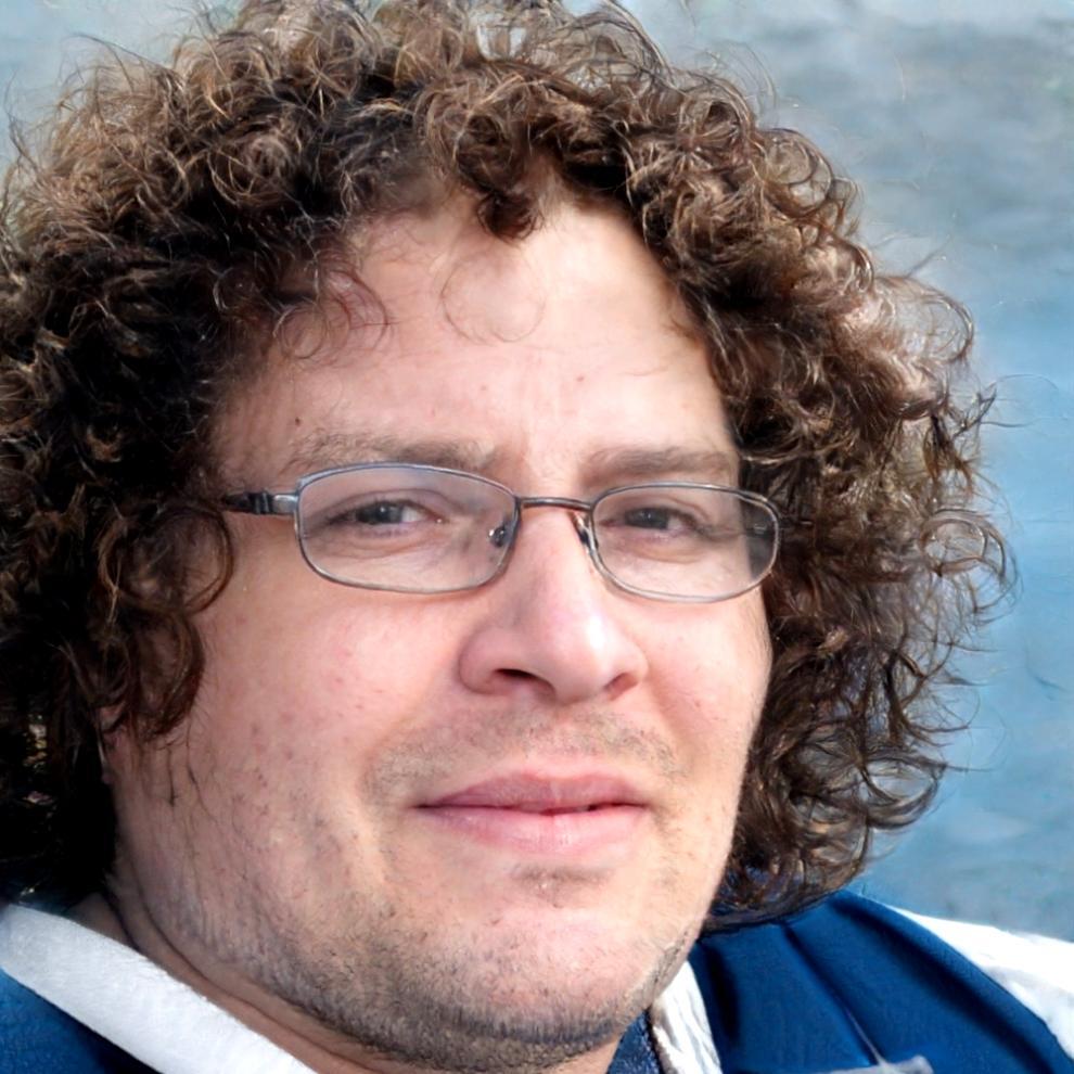 Marcus Øvrebø, Senior Financial Education Specialist